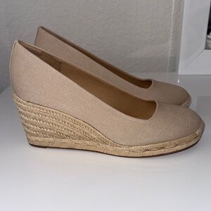 NWOT J.Crew Canvas and Raffia Wedges - Size 8